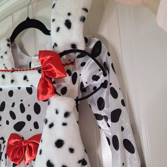 Dalmatian Costume Dress with tail and Headpiece  Girls Small - Picture 2 of 4